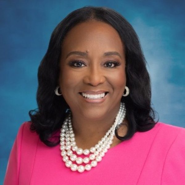 Dr. Saundra Williams